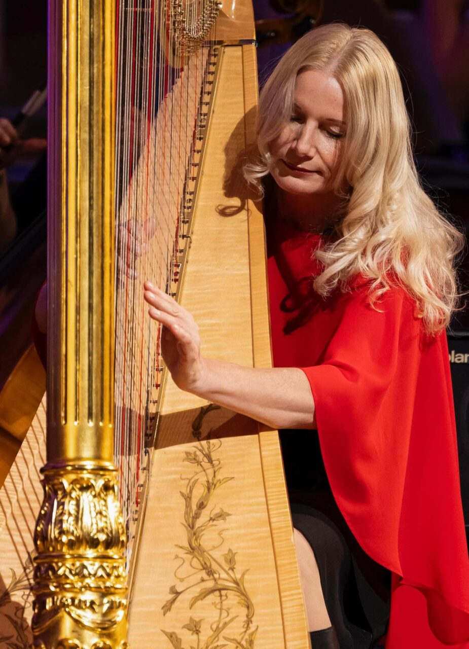 "MAGIC OF HARP" Evelyn Huber - Harfe Solo